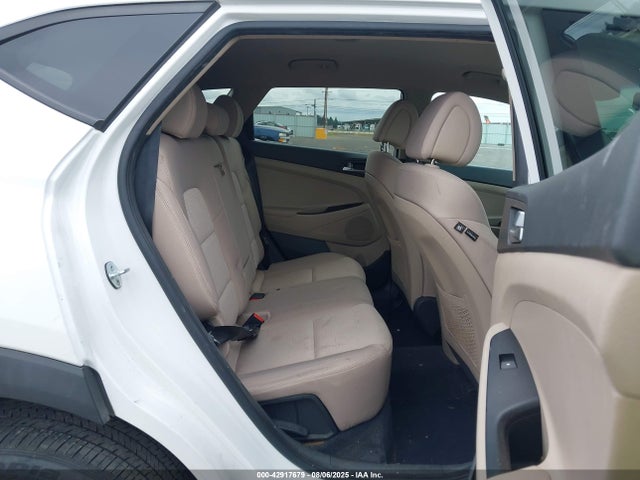 Hyundai 2016 2016 KM8J23A48GU033649 Image 8
