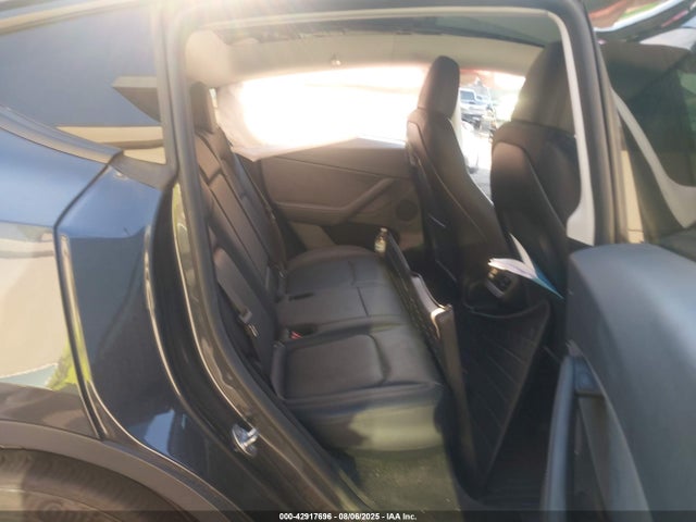 2024 TESLA MODEL Y 7SAYGDED5RF054624 Photo 7