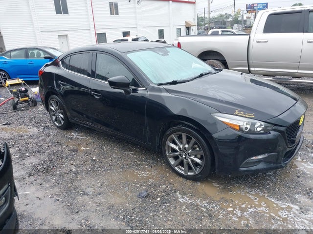 Mazda py 2018 3MZBN1V36JM216790 Image 1