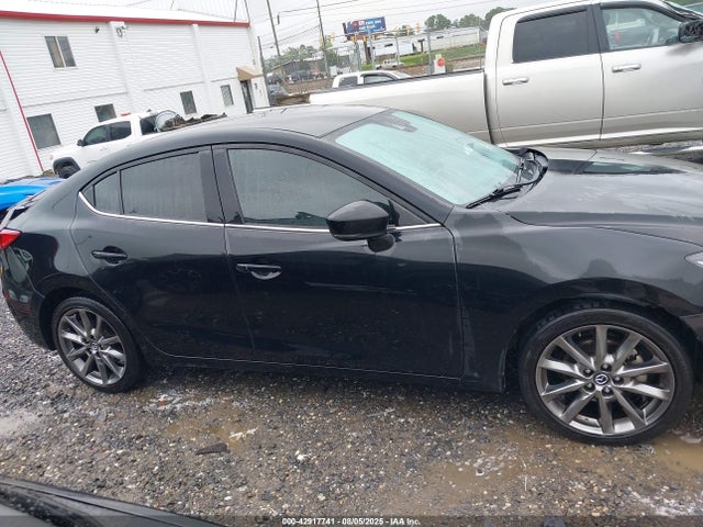 Mazda py 2018 3MZBN1V36JM216790 Image 13