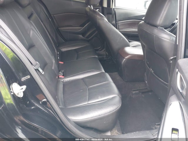 Mazda py 2018 3MZBN1V36JM216790 Image 8