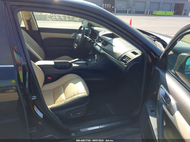 Lexus 2zr-fxe+3jm 2014 JTHKD5BH6E2199563 Image 5