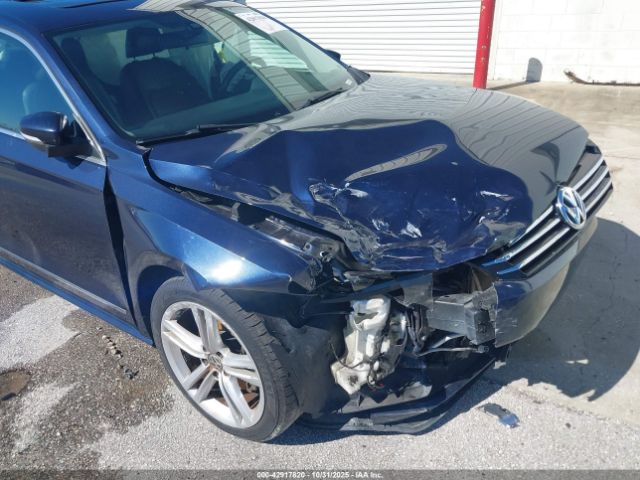 2015 VOLKSWAGEN PASSAT 1VWBT7A32FC083484 Photo 5