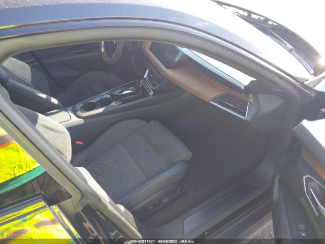 2023 AUDI E-TRON GT WAUFJBFW2P7003933 Photo 4