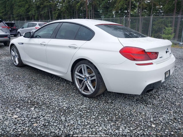 2015 BMW 650I GRAN COUPE WBA6B4C5XFD761071 Photo 2
