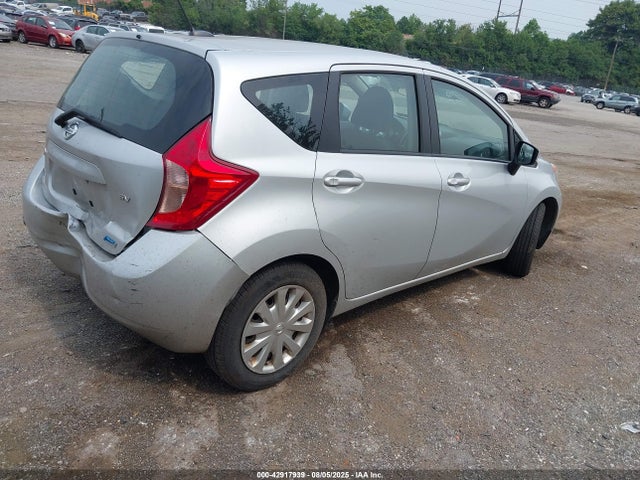 3N1CE2CP3GL353304 Nissan 2016