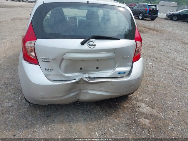 3N1CE2CP3GL353304 Nissan 2016