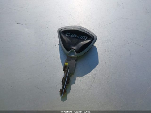 2022 CAN-AM SPYDER ROADSTER 2BXRDDD20NV001300 Photo 10