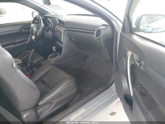 Scion 2ar-fe 2016 JTKJF5C72GJ014679 Image 5