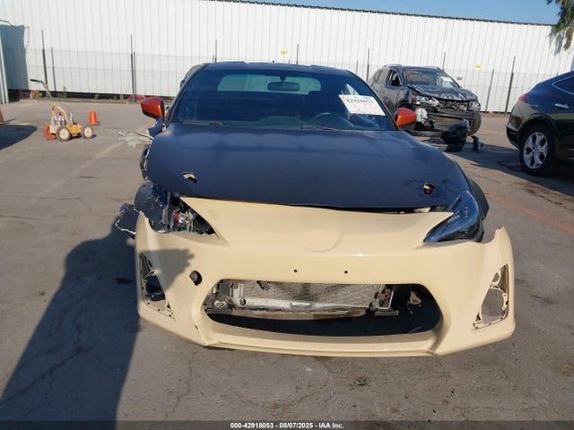 Scion 2000cc na 2015 JF1ZNAA17F8701933 Image 12