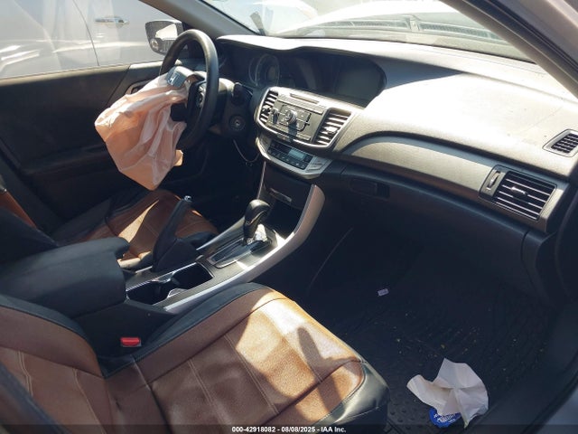 Honda k24w1 2015 1HGCR2F35FA109512 Image 5