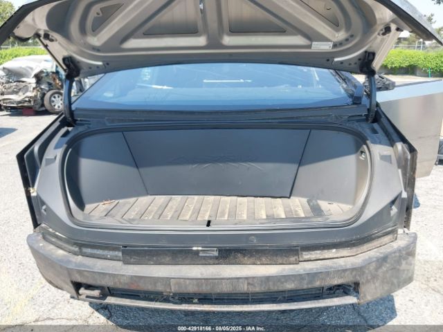 2024 TESLA CYBERTRUCK 7G2CEHEE3RA053947 Photo 9