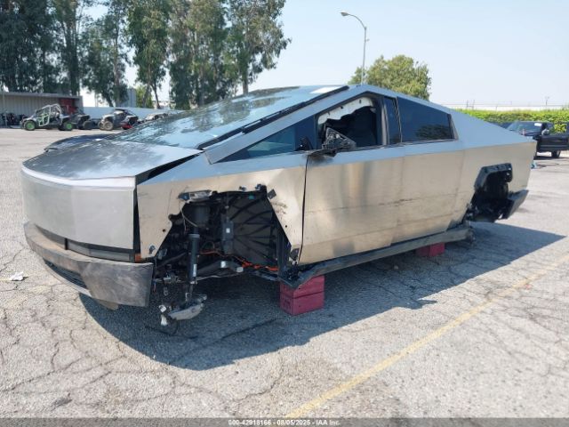 2024 TESLA CYBERTRUCK 7G2CEHEE3RA053947 Photo 1