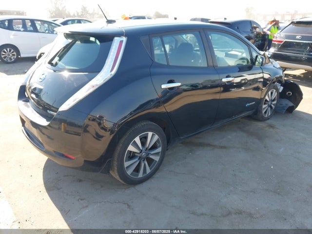 1N4BZ0CP2HC300131 Nissan Leaf