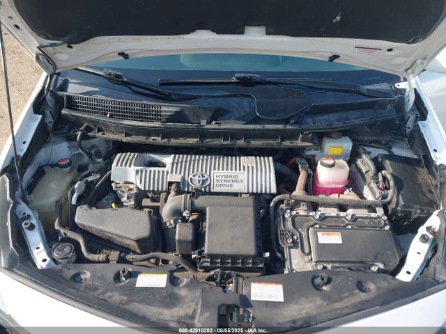 JTDZN3EU1GJ054899 Toyota 2zr-fxe, 5jm