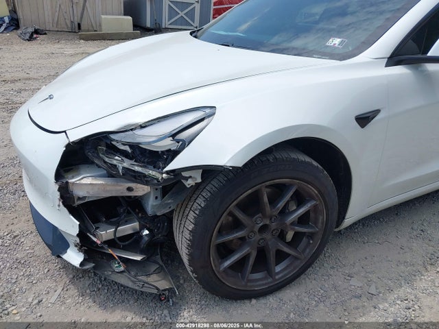 2021 TESLA MODEL 3 5YJ3E1EA3MF045351 Photo 5