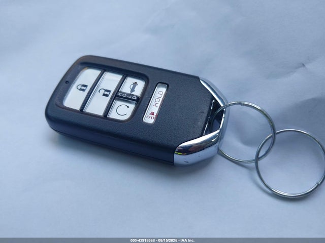 1HGCV3F17KA000334 Honda lfb2