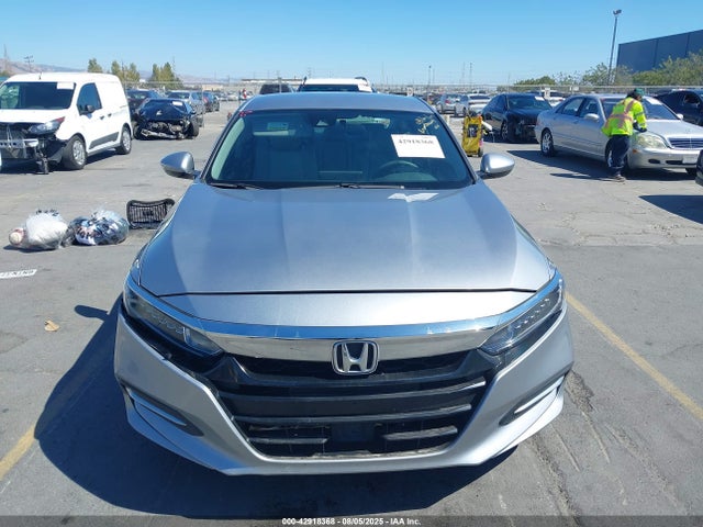 1HGCV3F17KA000334 Honda lfb2