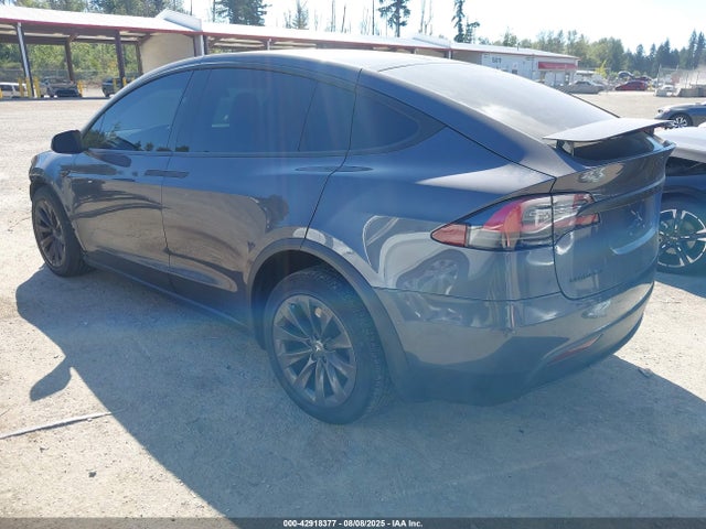 2018 TESLA MODEL X 5YJXCBE24JF135464 Photo 2