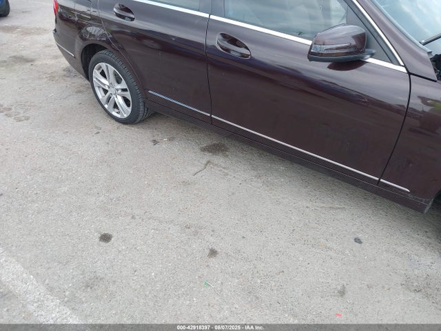 Aukcja sprzedaży 2012 Mercedes-benz C 300 Luxury 4matic, vin: WDDGF8BB0CR225681, numer aukcji: 42918397