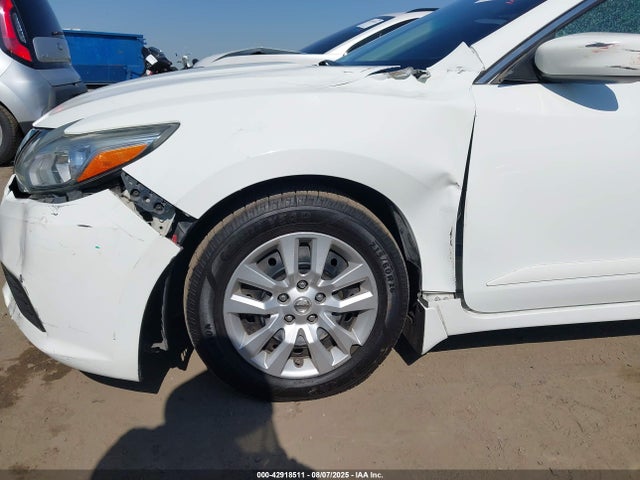 1N4AL3AP5GC165453 Nissan 2016