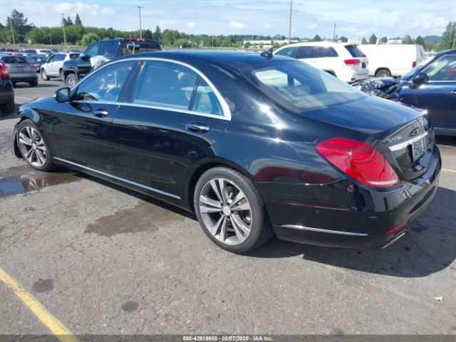2014 MERCEDES-BENZ S 550 WDDUG8CB9EA029741 Photo 2