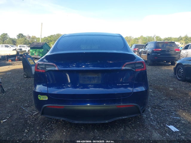 5YJYGDEE6MF084889 Tesla Model Y