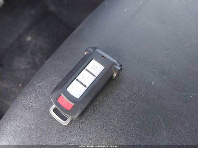JA4J24A53JZ050673 Mitsubishi s61 - y61