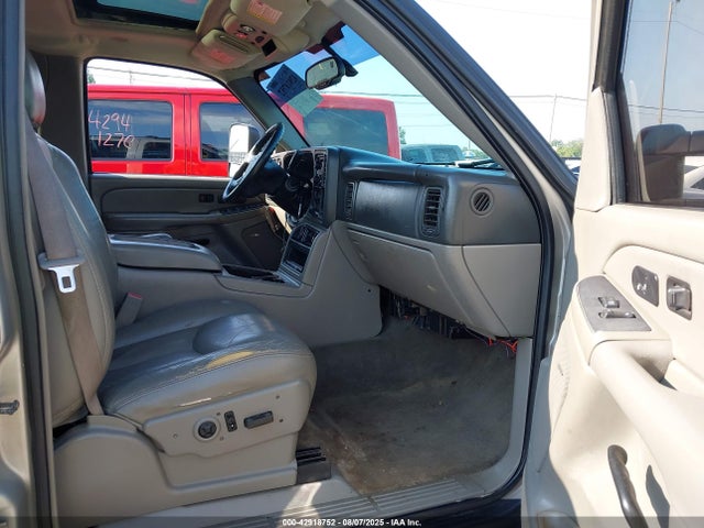 2005 CHEVROLET AVALANCHE 3GNEK12Z45G169885 Photo 4