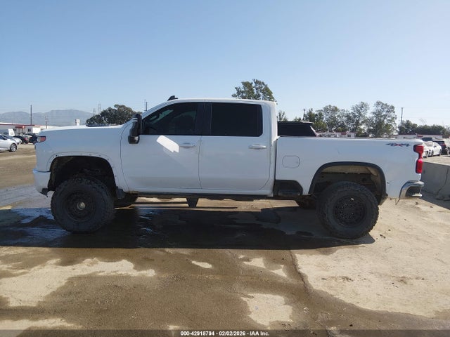 1GC1YNEY3MF207350 Chevrolet Silverado 2500hd 4wd Standard Bed Lt