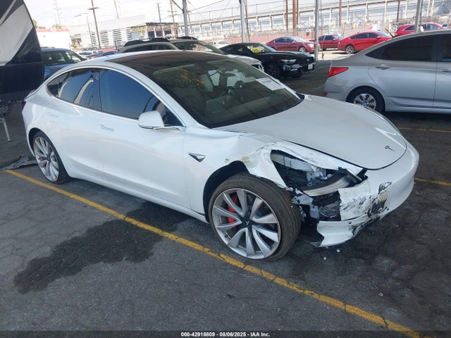 2018 TESLA MODEL 3 5YJ3E1EB1JF106605 Photo 0