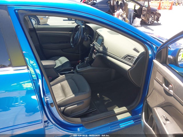 5NPD84LF5HH123986 Hyundai 2017