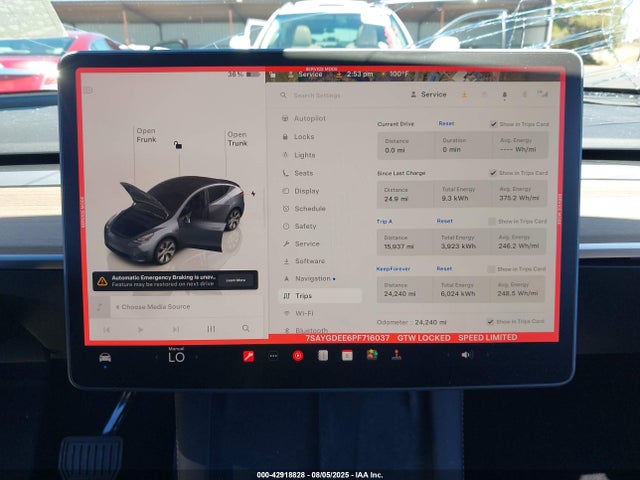 Tesla Model Y 2023 7SAYGDEE6PF716037 Image 19