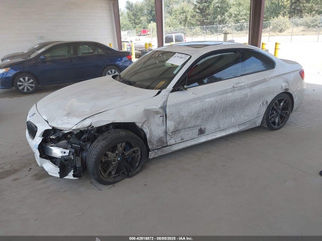 BMW 2014 2014 WBA1J7C59EV288724 Image 2