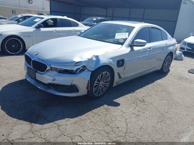WBAJB1C52KB376389 BMW 530e
