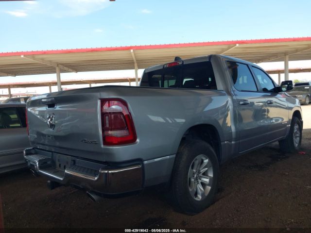2023 RAM 1500 1C6SRFJT8PN668241 Photo 3