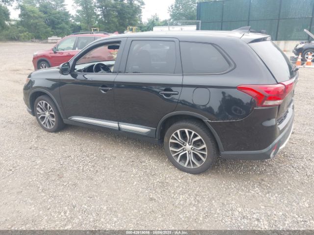 2018 MITSUBISHI OUTLANDER JA4AZ3A39JJ003666 Photo 2