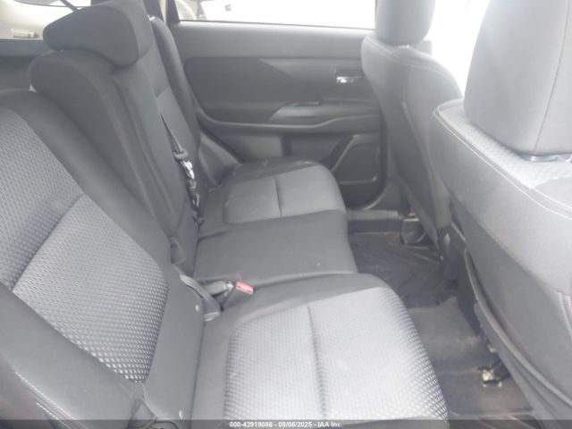 2018 MITSUBISHI OUTLANDER JA4AZ3A39JJ003666 Photo 7