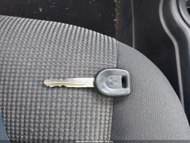 2004 MITSUBISHI ENDEAVOR 4A4MN31S44E010021 Photo 10