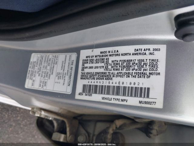 2004 MITSUBISHI ENDEAVOR 4A4MN31S44E010021 Photo 8