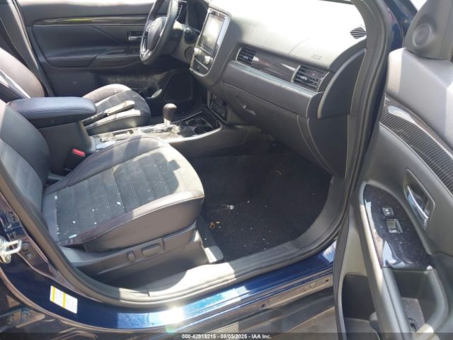 2020 MITSUBISHI OUTLANDER JA4AD3A31LZ042464 Photo 4