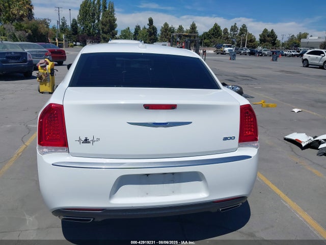 2C3CCAAG3MH516235 Chrysler 300