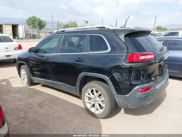 1C4PJLCB4JD518004 Jeep 2018