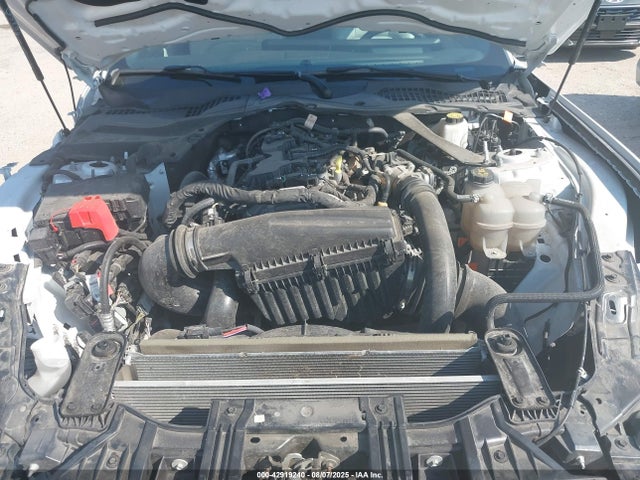 42919240 :رقم المزاد ، 1FAGP8UH4R5120401 vin ، 2024 Ford Mustang Ecoboost Premium مزاد بيع