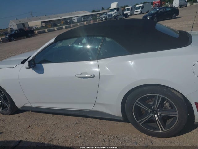 42919240 :رقم المزاد ، 1FAGP8UH4R5120401 vin ، 2024 Ford Mustang Ecoboost Premium مزاد بيع