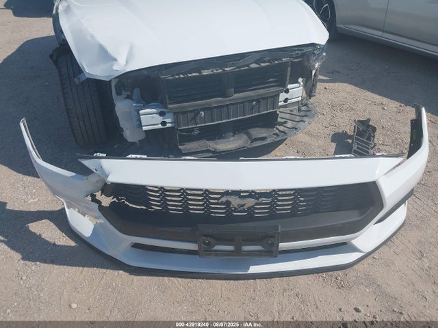 42919240 :رقم المزاد ، 1FAGP8UH4R5120401 vin ، 2024 Ford Mustang Ecoboost Premium مزاد بيع