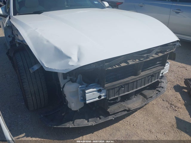 42919240 :رقم المزاد ، 1FAGP8UH4R5120401 vin ، 2024 Ford Mustang Ecoboost Premium مزاد بيع