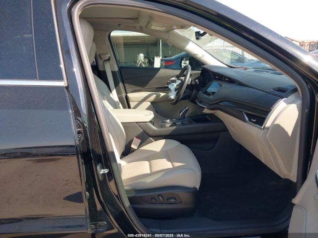 2021 CADILLAC XT4 1GYFZCR46MF015221 Photo 4
