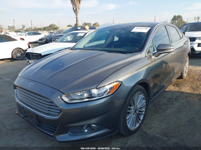 Ford 2014 2014 3FA6P0LU4ER195327 Image 2
