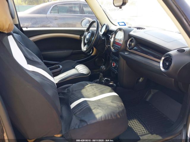 2013 MINI CLUBMAN WMWZF3C58DT491031 Photo 4